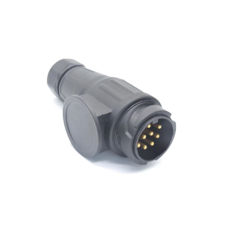 Male Plug 13Pin IP67 Waterproof Connector Featured Image